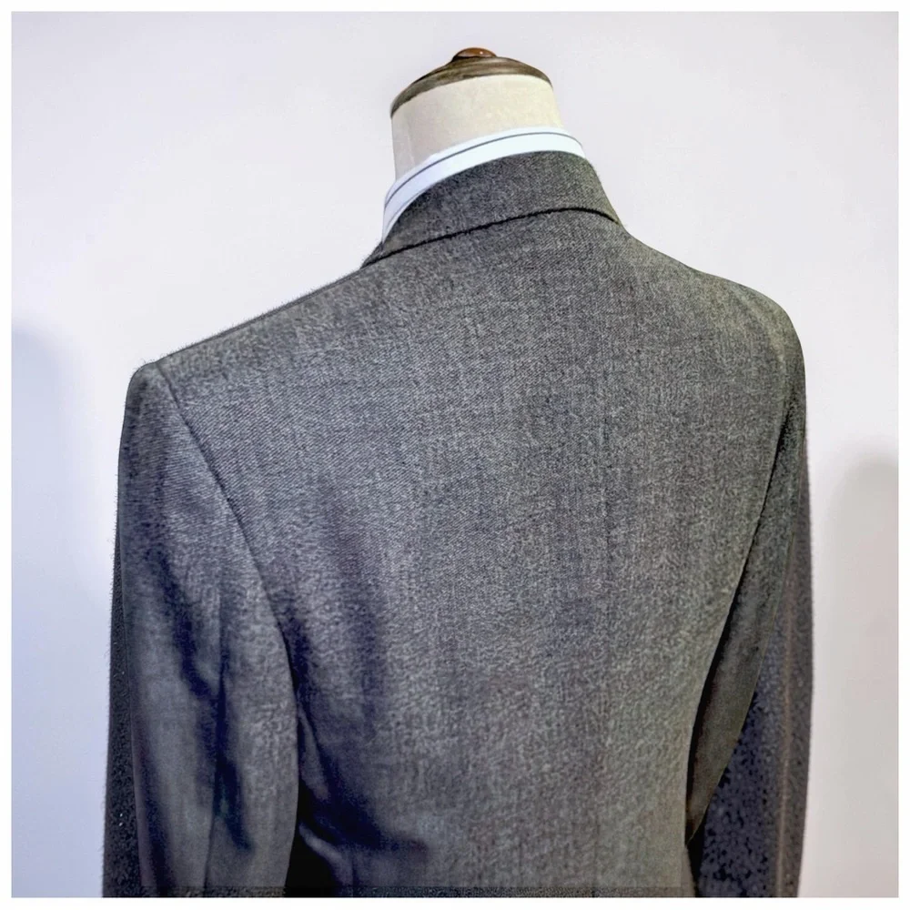 Joseph Abboud JoA II Double Breasted Blazer| 40R | Charcoal Wool | Classic